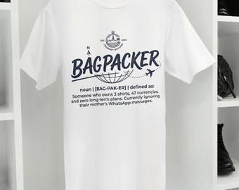 Definición de mochilero Camiseta unisex / Camiseta con estampado de viaje, tipografía de aventura