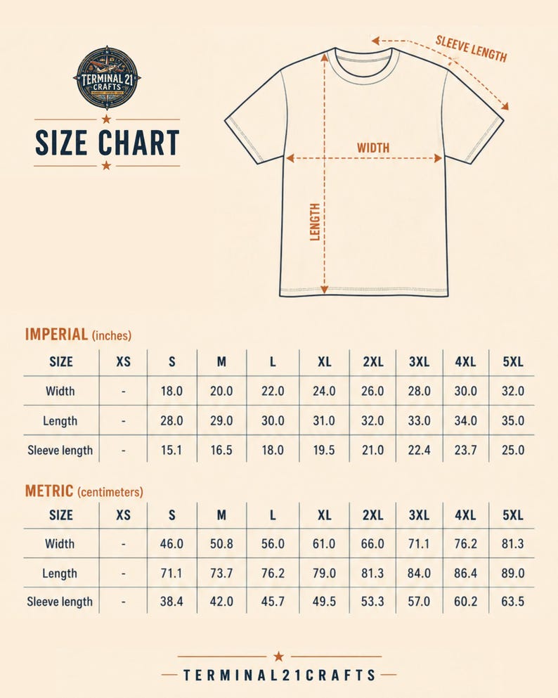 Puede incluir: Una tabla de tallas de camiseta beige de Terminal 21 Crafts con un dibujo lineal de una camiseta que indica el ancho, el largo y el largo de la manga. La tabla proporciona medidas en cent&iacute;metros para las tallas S a 5XL, incluyendo ancho, largo y manga.