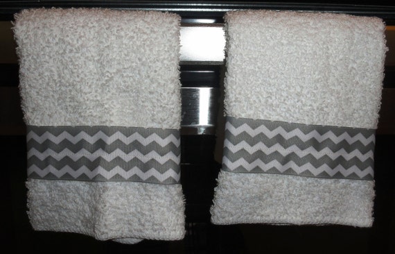 Items similar to White and Gray Chevron Fingertip Towels (Pair of ...