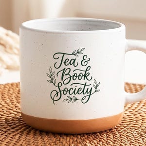 Tasse für Bücherliebhaber, Geschenk für Teeliebhaber, Geschenk für Leseratten, Kaffeetasse für die Leseecke, gemütliche Keramiktasse, literarisches Geschenk für sie