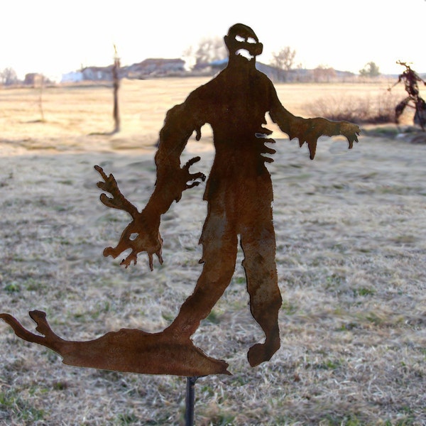 Zombie Deer Destroyer Stake Decoration