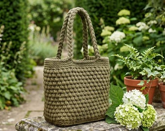 Gehaakte draagtas | Grof geknoopte tas in saliegroen | Boodschappentas met gevlochten handvat | Schoudertas voor dagelijks gebruik | Boho katoenen tas | Handgemaakt cadeau