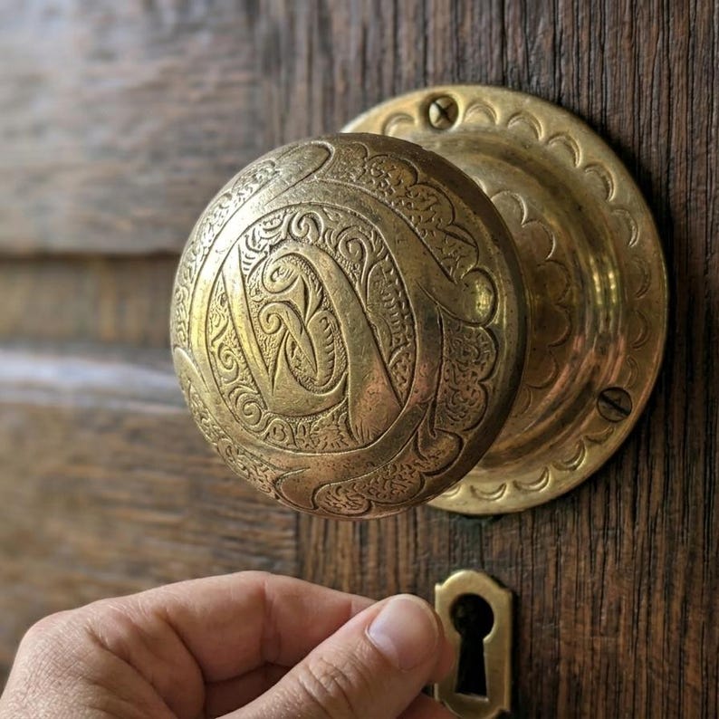 Olackerade knoppar i massiv mässing - Handgjord dörrknopp i massiv mässing - Graverat marockanskt handtag - Handtag i vintagestil bild 1