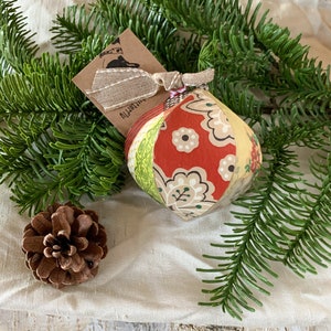 Handcrafted Ornament Decoupaged with Red and Green Original Antique and Vintage Wallpapers image 2