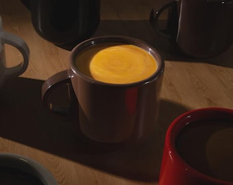 Espresso Soffbord i Kaffekoppsdesign | Modernt Sidobord | Handgjort Designbord i FRP | Högglansigt Vardagsrumsbord | Unik Inredning