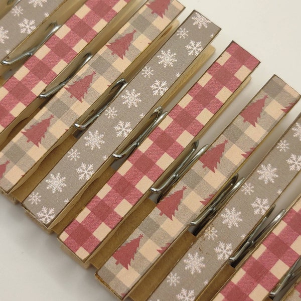 NEW Red Country Christmas holiday decoupage theme clothespins set of 10 Christmas Tree Clothespins
