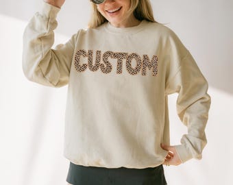 Custom Leopard Print Sweatshirt, Personalized Name Crewneck, Custom Text Sweatshirt, Leopard Letter Shirt, Personalized Gift for Her