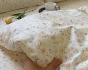 Ditsy Floral 100% Cotton Bedding Set, Soft Pastel Flower Duvet Cover Set, Cottagecore Bedroom Decor, Custom Size Available
