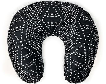 black boppy pillow