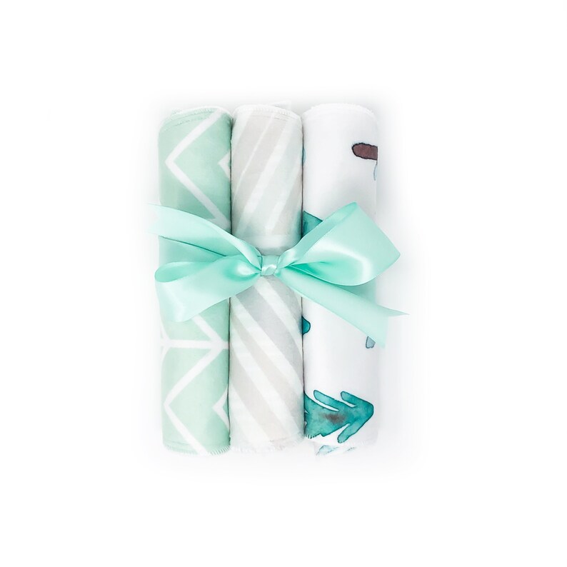 Quick Ship. Burp Cloths Piney Trees Set of Three Baby Essentials Burp Rag Baby Gift Burp Cloth Baby Shower Gift