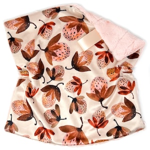 Lovey: Strawberries. Lovey. Strawberry Lovey. Fruit Lovey. Pink Lovie. Lovie. Baby Lovey. Lovie. Minky Lovey. Baby Gift.