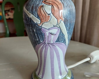 Vintage Swedish table lamp in ceramic - Hand painted decor of a women