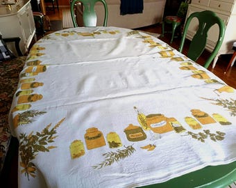Large tablecloth by Luther Travis - Printed pattern - Kitchen motif