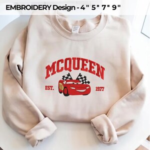 Retro Racing Embroidery Design, Vintage Motorsport Machine Digital File, Custom Car Team Sweatshirt Pattern, Distressed Checker Flag Graphic