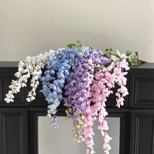 Large Faux Hanging Wisteria Flower Greenery Garlands Artificial Wisteria Stem Wedding Decor Fake Wisterias Vine Hanging Plant WF01