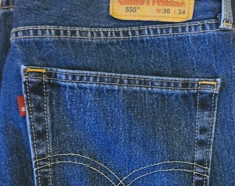 Vintage Levis 550 Jeans Mens 36x34 Blue Medium Wash Relaxed Fit