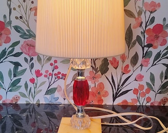 Seltene Vintage Gilbert Montreal Tischlampe mit Akzent