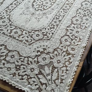 Vintage Nottingham Lace Tablecloth, Ecru Floral Medallion, 40x62 Rectangular, Shabby Chic Cottagecore