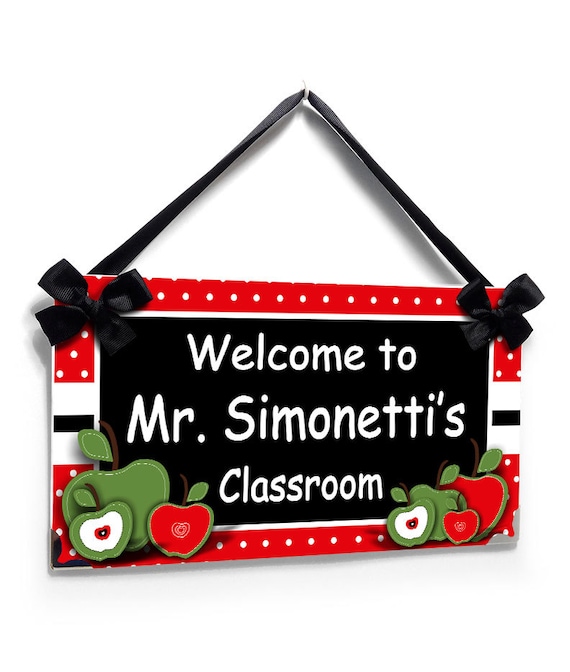 Personalised Teacher Gifts Red And Green Apples In Red Polka Dot Personalized Door Sign Classroom Decor Class Wall Plaque P444