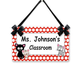 personalized teacher name classroom door sign - Cats theme class decor in Red - NP-02