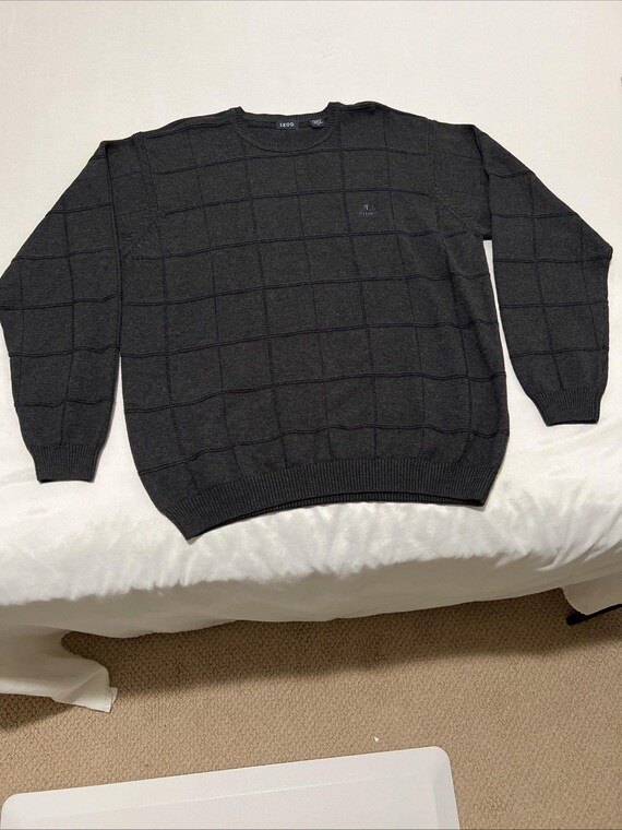 Izod, Vintage IZOD Sweater Men XL Gray Windowpane Knit Embroidered Crest 90s Hong Kong