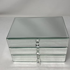 Mirrored Jewelry Box 3 Drawer Glass Organizer Crystal Knobs Ring Tray 9x6x5.5