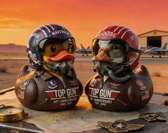 Top Gun 40th Anniversary Pilot Duck Cute Pilot Rubber Duck 2026Movie Lover Desktop Decoration Gift