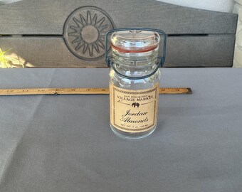 San Diego Zoo Vintage Jar
