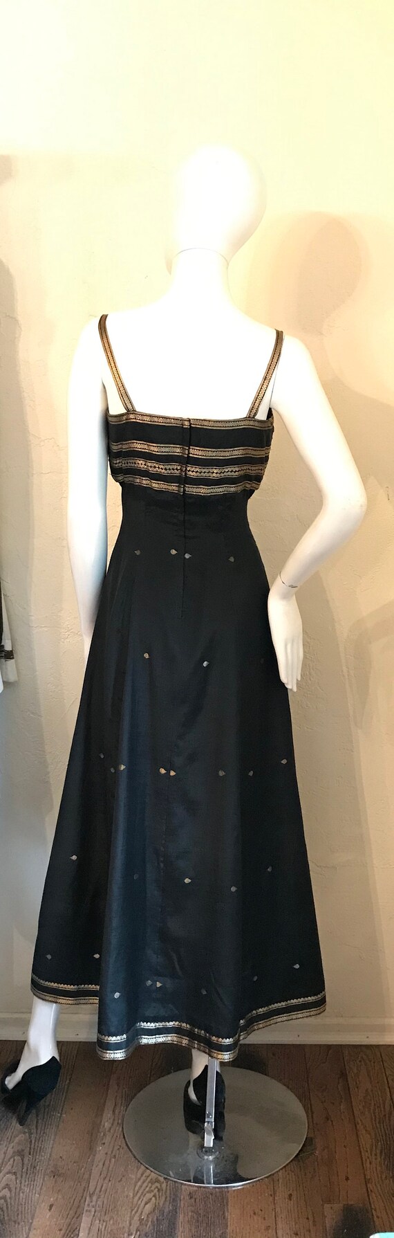 1970’s Indian Sari Inspired Black silk dress Sz S… - image 8