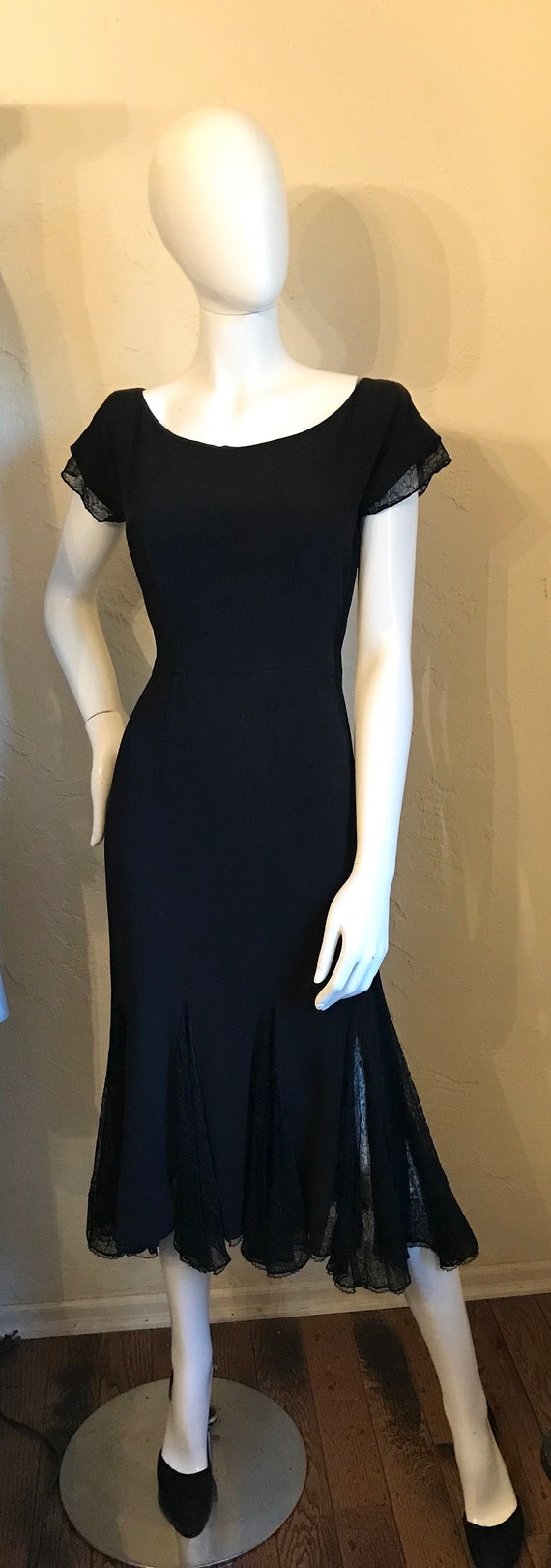 1940's Black Rayon & Chantilly Lace Cocktail Dres… - image 4