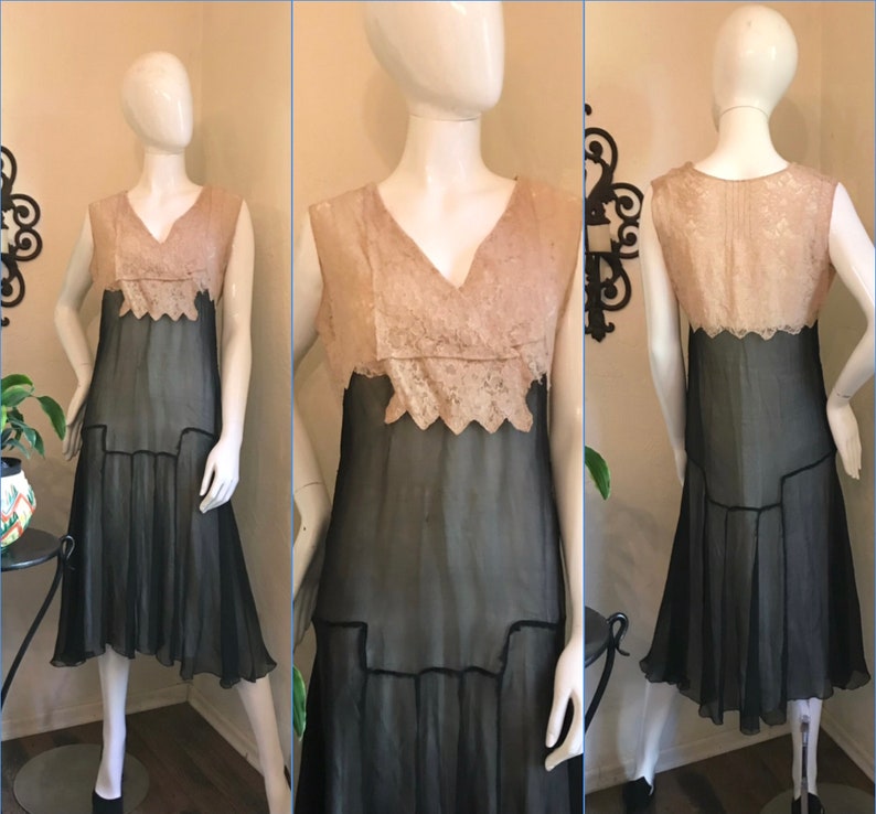 1920's 30's Art Deco Flapper Silk Chiffon & Lace Dress S-M image 1