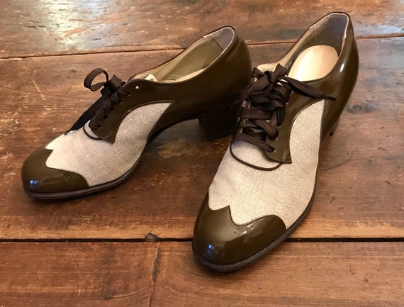 1930’s 40’s Two Tone Canvas & Patent Oxford Shoes