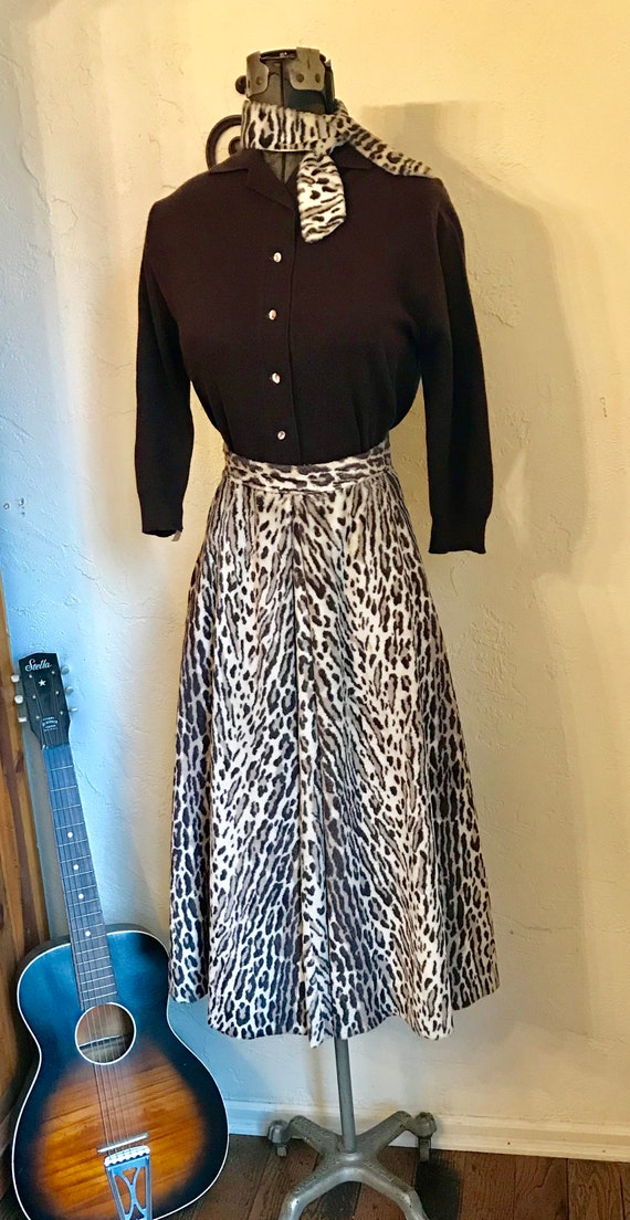 Vintage 1950's Faux Leopard Animal print skirt S