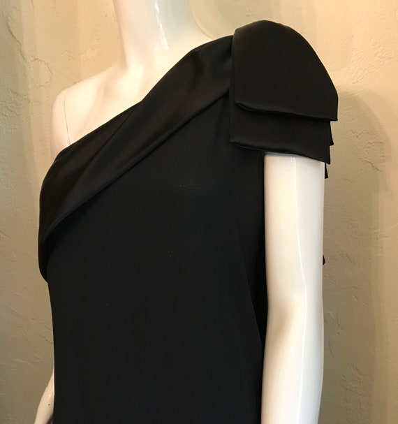 1980’s Bill Blass Black One Shoulder Grecian Even… - image 3