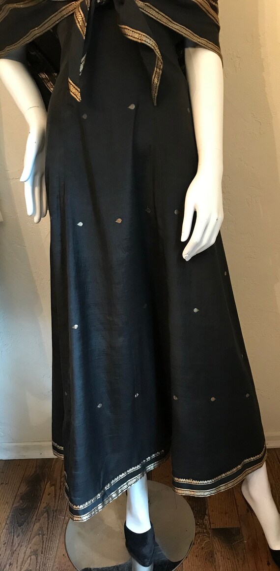 1970’s Indian Sari Inspired Black silk dress Sz S… - image 4