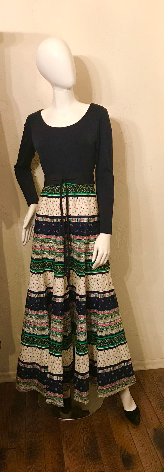 Vintage 1960’s 70’s Neiman Marcus Bohemian Hippie… - image 2