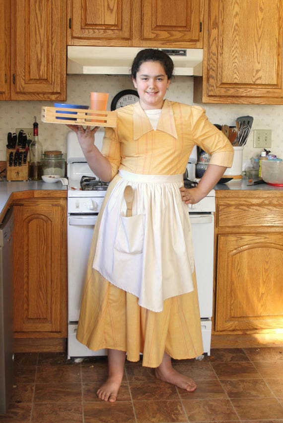 tiana waitress costume