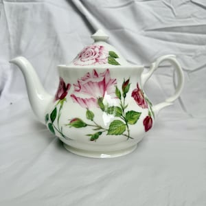 Vintage Roy Kirkham "Rose du Temps" Fine Bone China Teapot with Lid