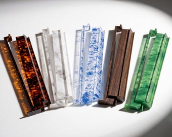 Mahjong Tile Rack Set of 4 | Tortoiseshell Amber Acrylic | American Mah Jongg Organizer | Non-Slip Base Game Accessory