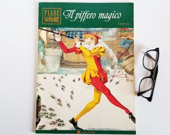 The Pied Piper of Hamelin - Italian Childrens Book - Il Piffero Magico - Large Vintage Illustrated Softcover Book