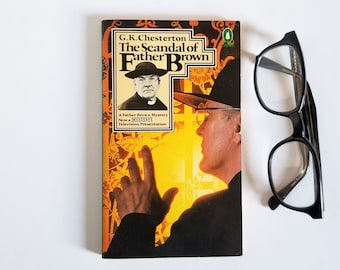 The Scandal of Father Brown Mystery Book - Vintage G K Chesterton Penguin Paperback Book - Short Story Collection - PBS TV Series Cover Art