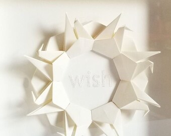 Art de la grue origami encadrée - Art de la typographie en noir et blanc - Grues à souhaits - 10x10 « Square Shadow Box Art