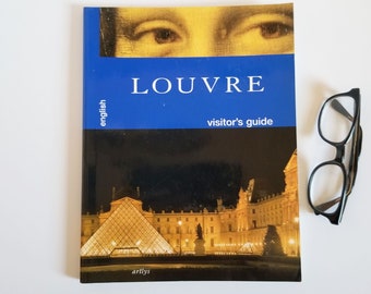 Louvre Museum Visitors Guide Book - Vintage Illustrated Softcover Art Gallery Book - Francoise Bayle - English Edition