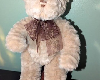 1999 Mary Meyer Teddy Bear 11" jointed w/ Wooden Stand with placard Grandma's Bear