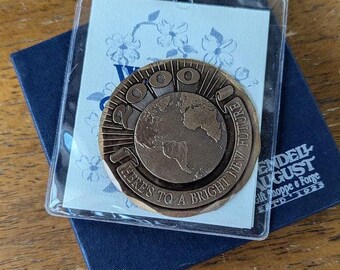Wendell August Forge New Millennium Commemorative Bright New Future Bronze 2000 Medal 2 1/8" Solid Bronze hammered coin ornament in gift box