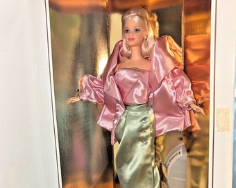 Excellent NEW In BOX 1997 Barbie Evening Sophisticate Classique Collection NRFB 19361
