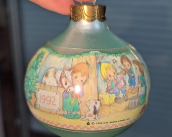 1992 Hallmark Keepsake Ornament Betsy's Country Christmas Glass 3 1/2" Christmas Sets Our Hearts A-dancing IOB