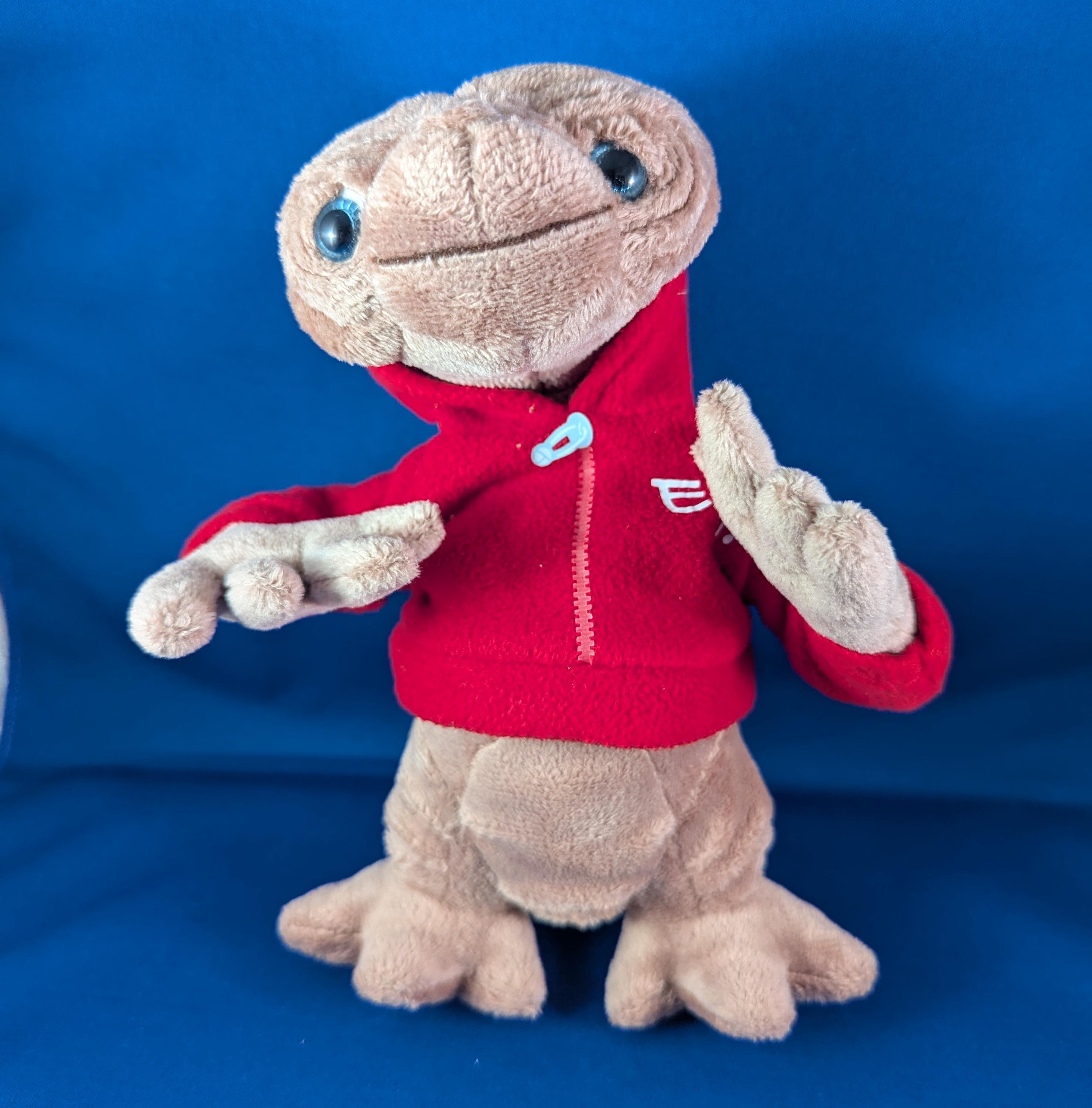 the Extraterrestrial Universal Studios Plush Toy 8