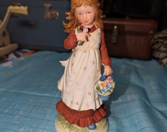 1973 Holly Hobbie Ceramic Figurine 8" Girl w basket flower picking, red dress & hair, childhood | World Wide Art INC | made in Japan Vintage