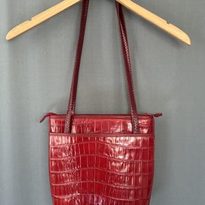 Vintage Brighton Penelope Bucket Shoulder Bag Croc Embossed Red Leather Purse image 4